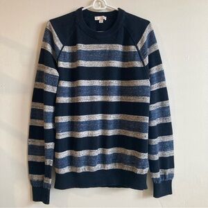 GAP crew neck sweater